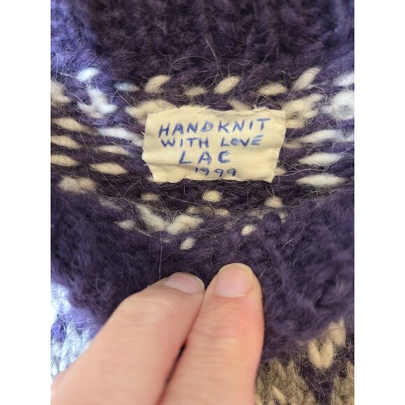 VTG Unisex Hand knit Wool Sweater Fair Isle purple Artisan Equador Chunky - Picture 6 of 8